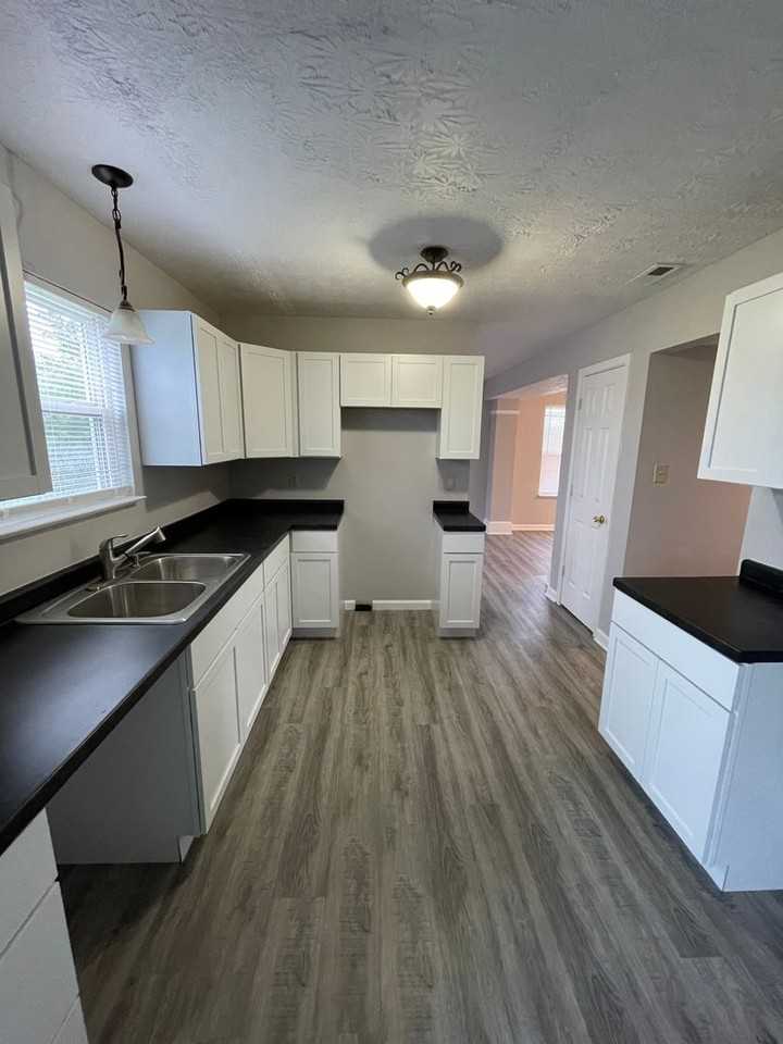 2840 Rand Ln - Photo 7 of 20