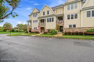 11 Whitman Ter - Photo 1 of 1