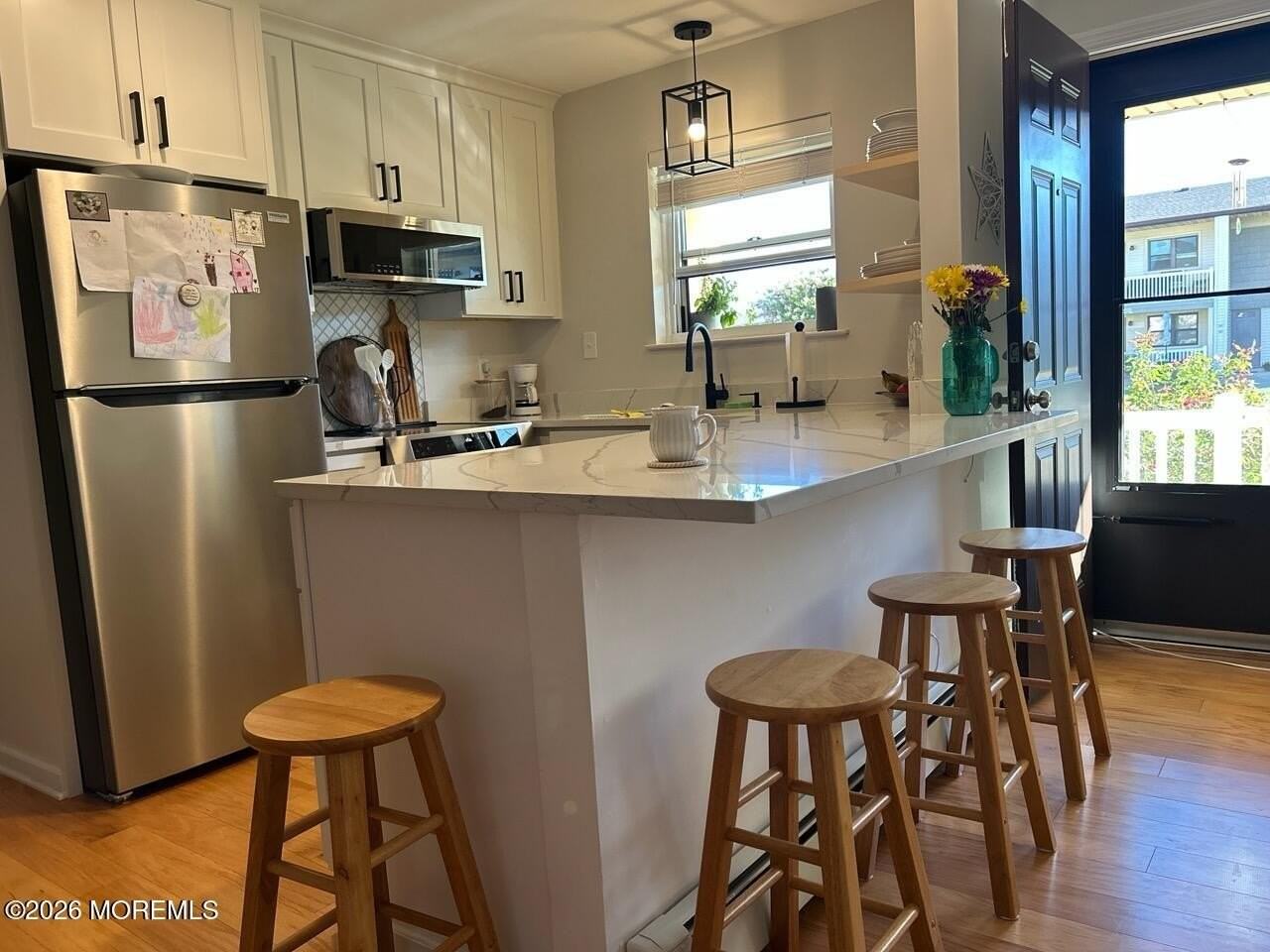 139 Wharfside Dr - Photo 2 of 19