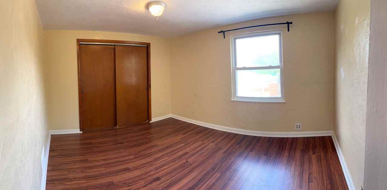 4402 Coleridge St - Photo 6 of 7