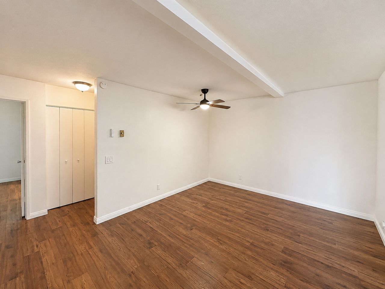 8332 Regents Rd #1H - Photo 6 of 19