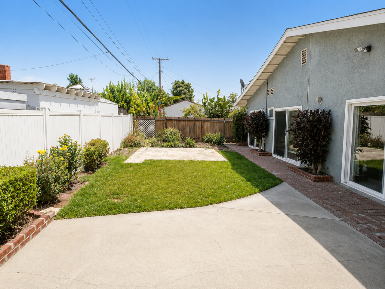 2025 E Idahome St - Photo 3 of 15