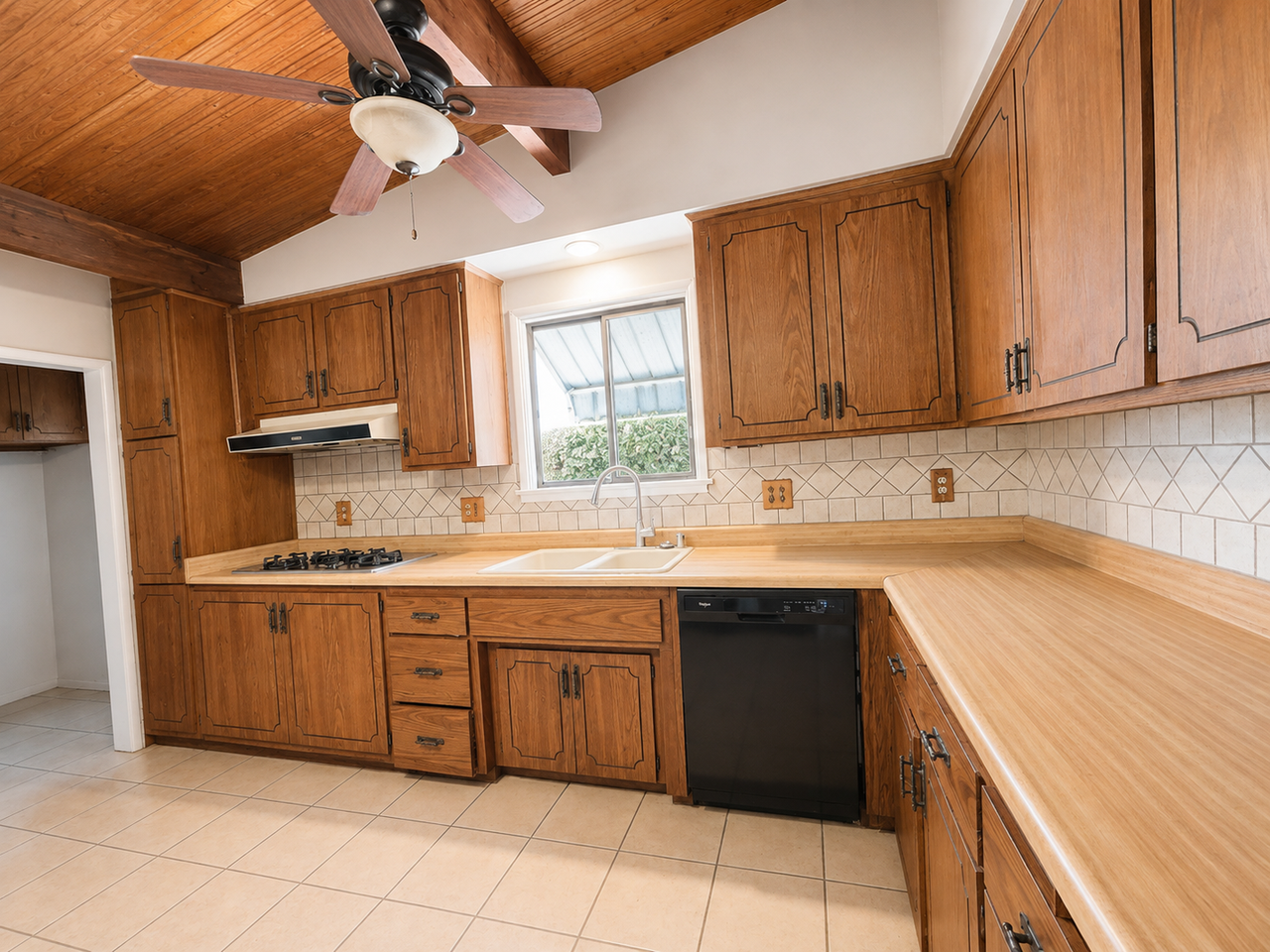 2025 E Idahome St - Photo 6 of 15