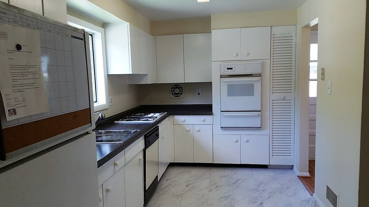4002 Blackpool Rd - Photo 4 of 23
