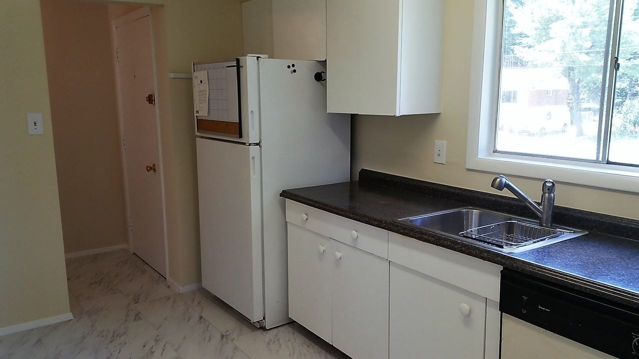 4002 Blackpool Rd - Photo 5 of 23