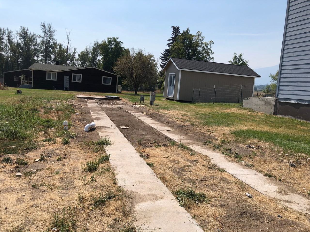 531 W River Rd - Photo 2 of 15