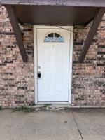 featured image of 5701 N Northwood Rd