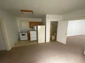 243 E Broad St - Photo 1 of 1