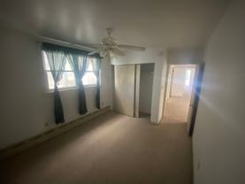 243 E Broad St - Photo 1 of 1