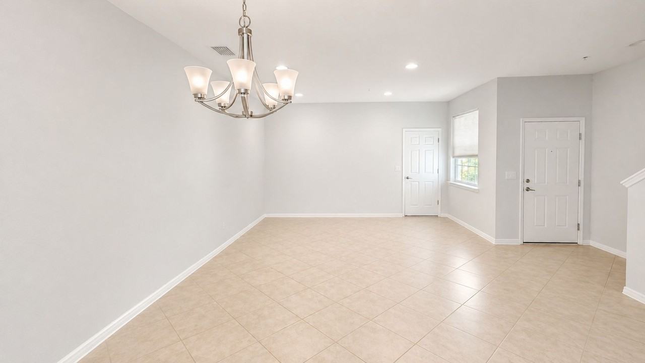 7915 Moonstone Dr #26-105 - Photo 3 of 32