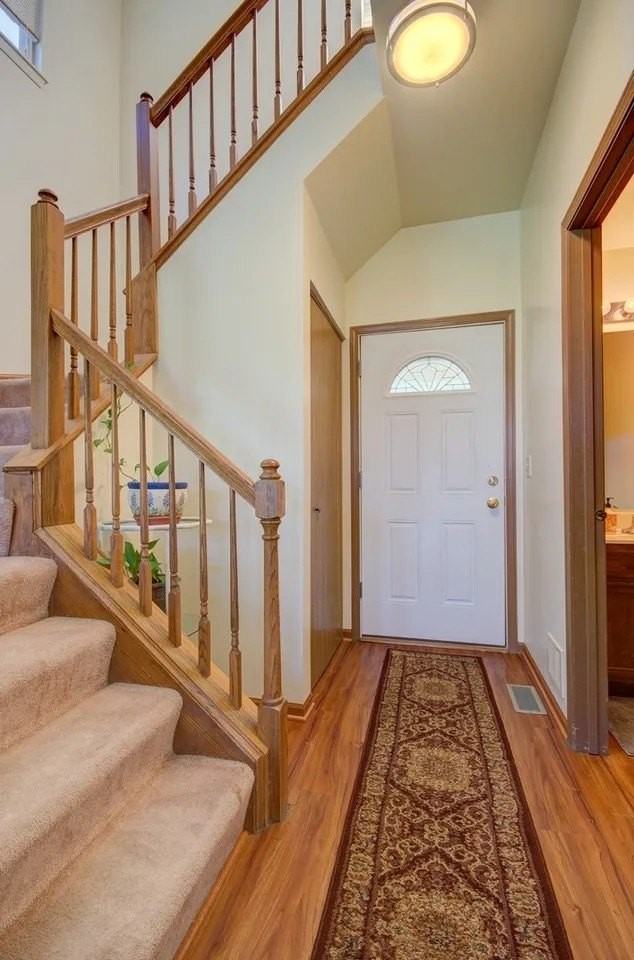 14005 Danbury Dr - Photo 3 of 26