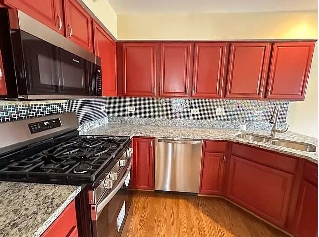 2462 Frost Dr #0 - Photo 3 of 18