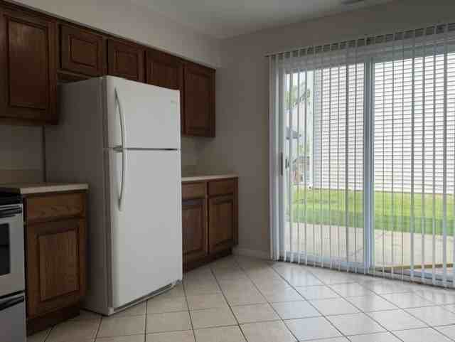 1235 Marywood Ct - Photo 3 of 11