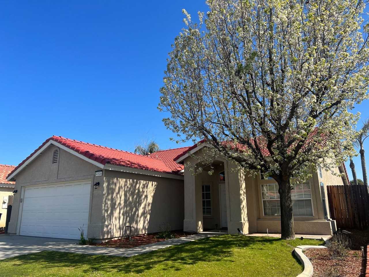 4326 Stride Way - Photo 3 of 19