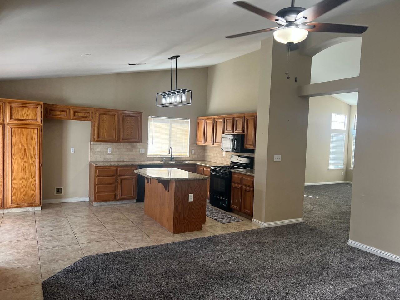 4326 Stride Way - Photo 7 of 19