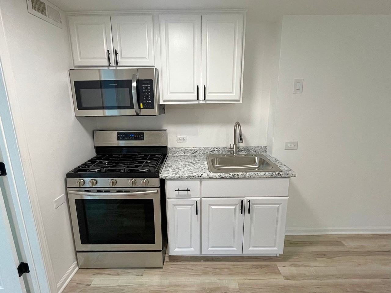 39259 N Jackson Dr #3 - Photo 5 of 17
