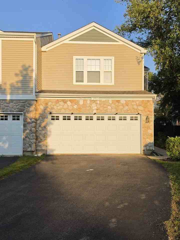 3959 Blackstone Dr #3959 - Photo 2 of 24