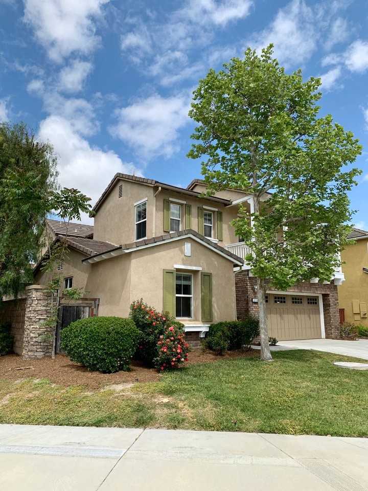31916 Penguin Pl - Photo 2 of 29