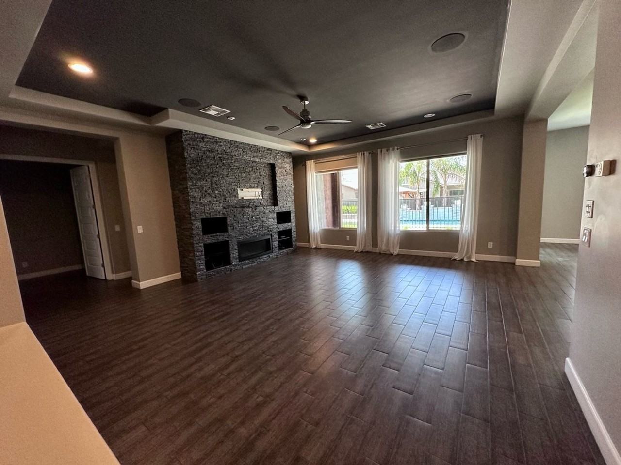 7507 E Pampa Ave - Photo 6 of 32