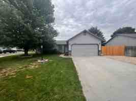 featured image of 1132 N Maple Creek Ave