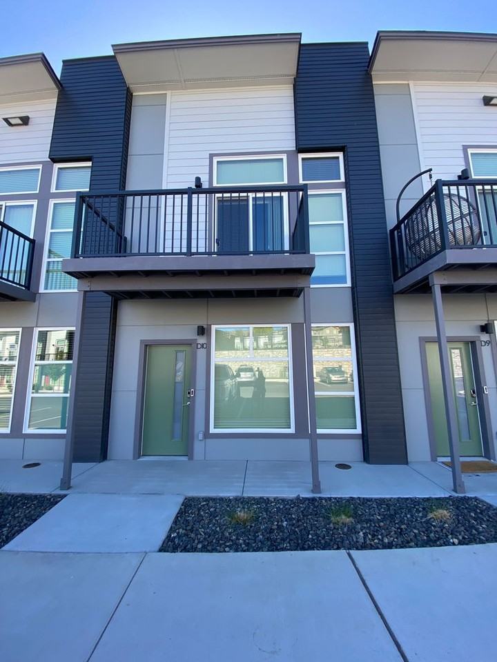 200 Canyon Pkwy Unit D10 #D10 - Photo 2 of 29