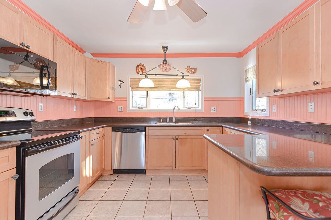139R Granite St - Photo 5 of 38