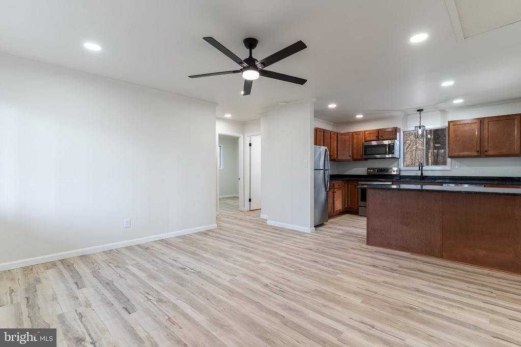 12403 Ridge Rd - Photo 2 of 16