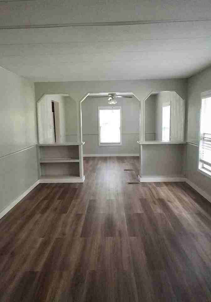 611 Nw Yates Loop - Photo 7 of 18
