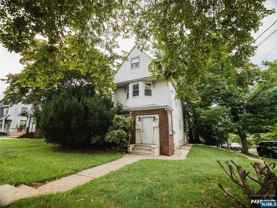 180 Larch Ave - Photo 1 of 1