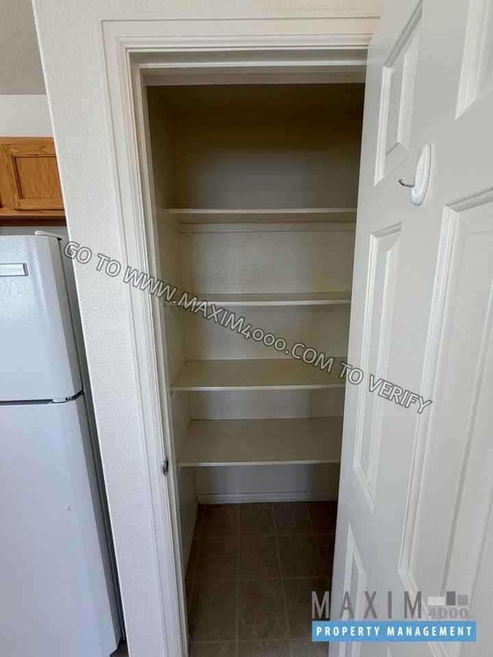 1128 E Carolina Ave #3 - Photo 7 of 14