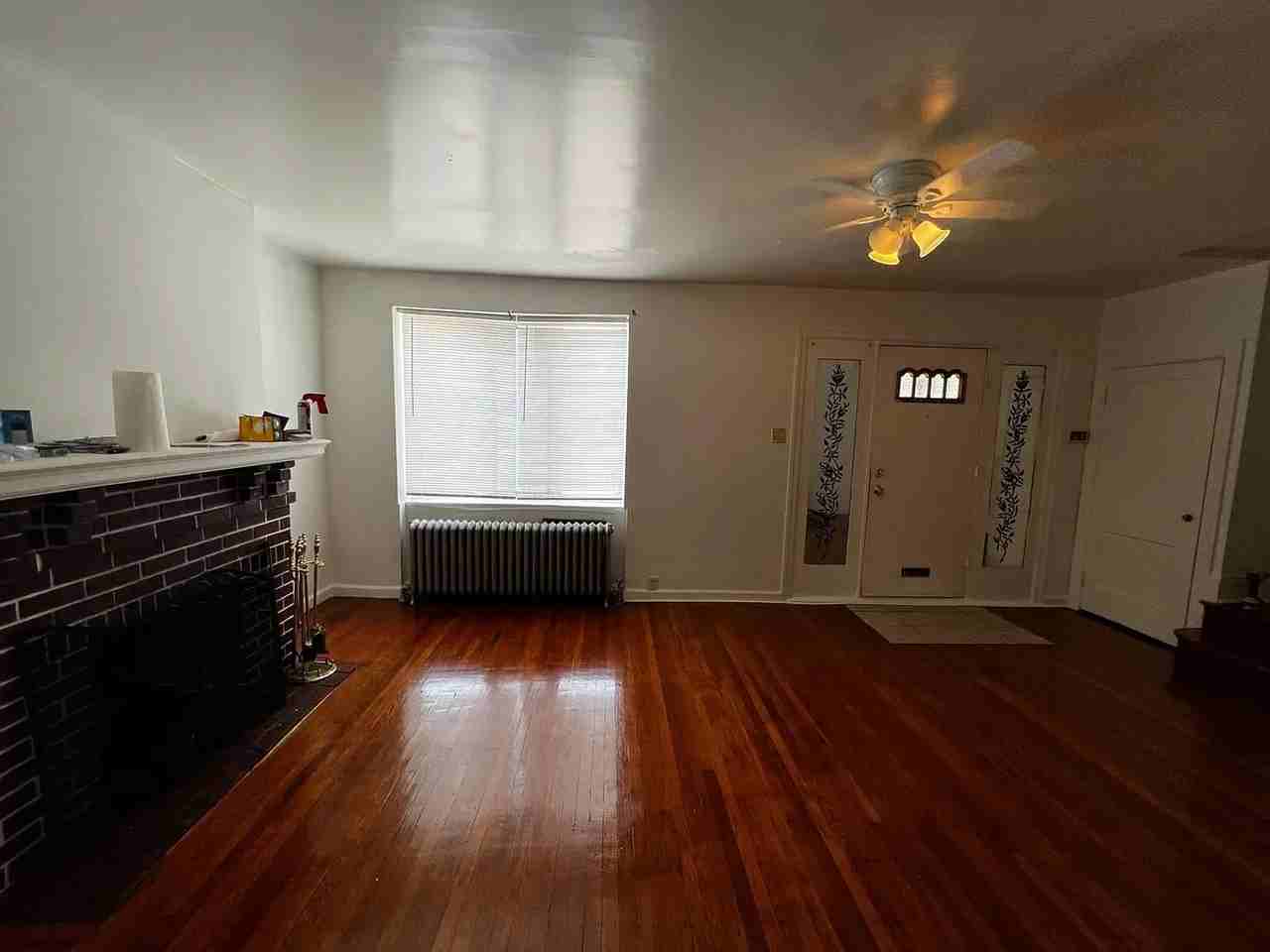 926 E Stafford St - Photo 5 of 20