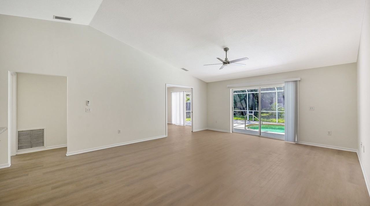 7164 Java Dr - Photo 3 of 17
