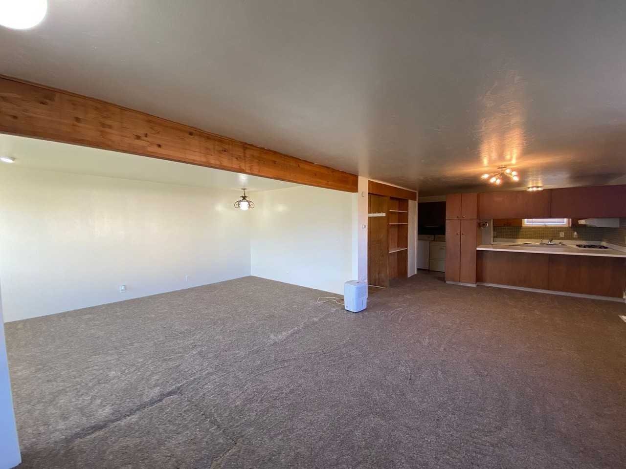 2602 Eide St - Photo 4 of 26