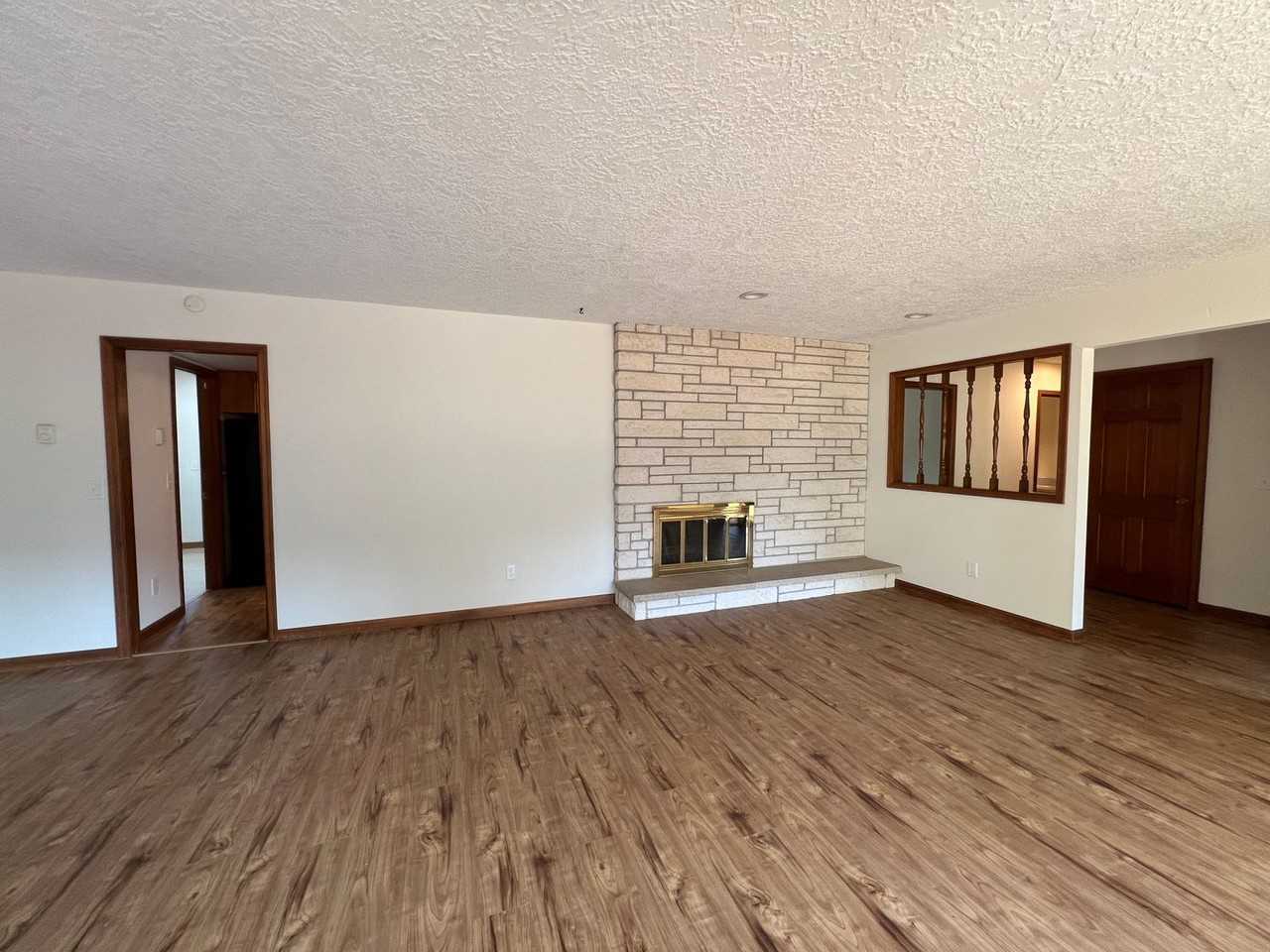 5005 Eureka Way - Photo 6 of 38