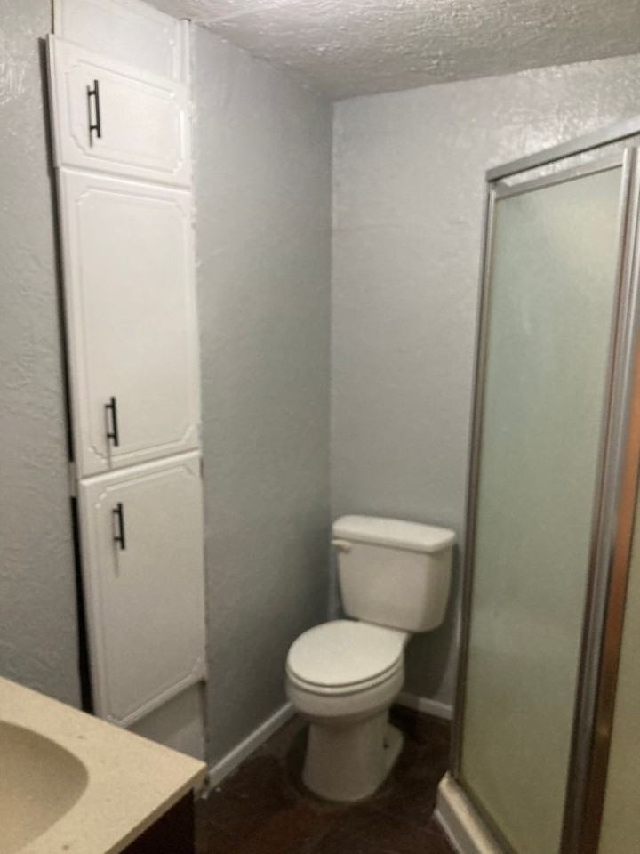 1200 S Morse Ave - Photo 5 of 8