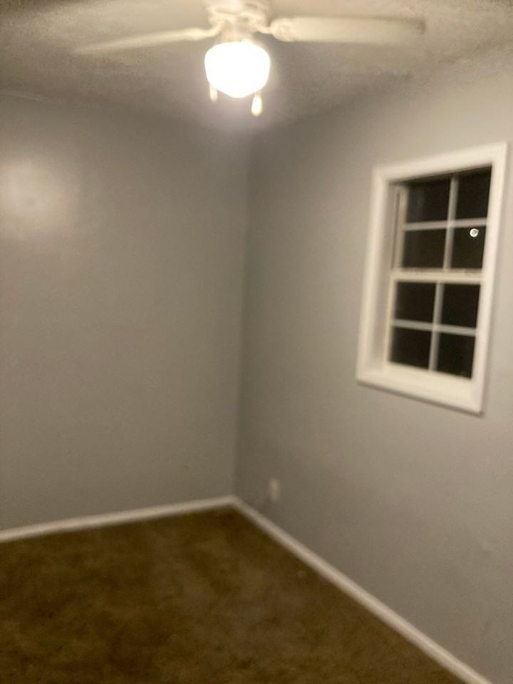 1200 S Morse Ave - Photo 6 of 8