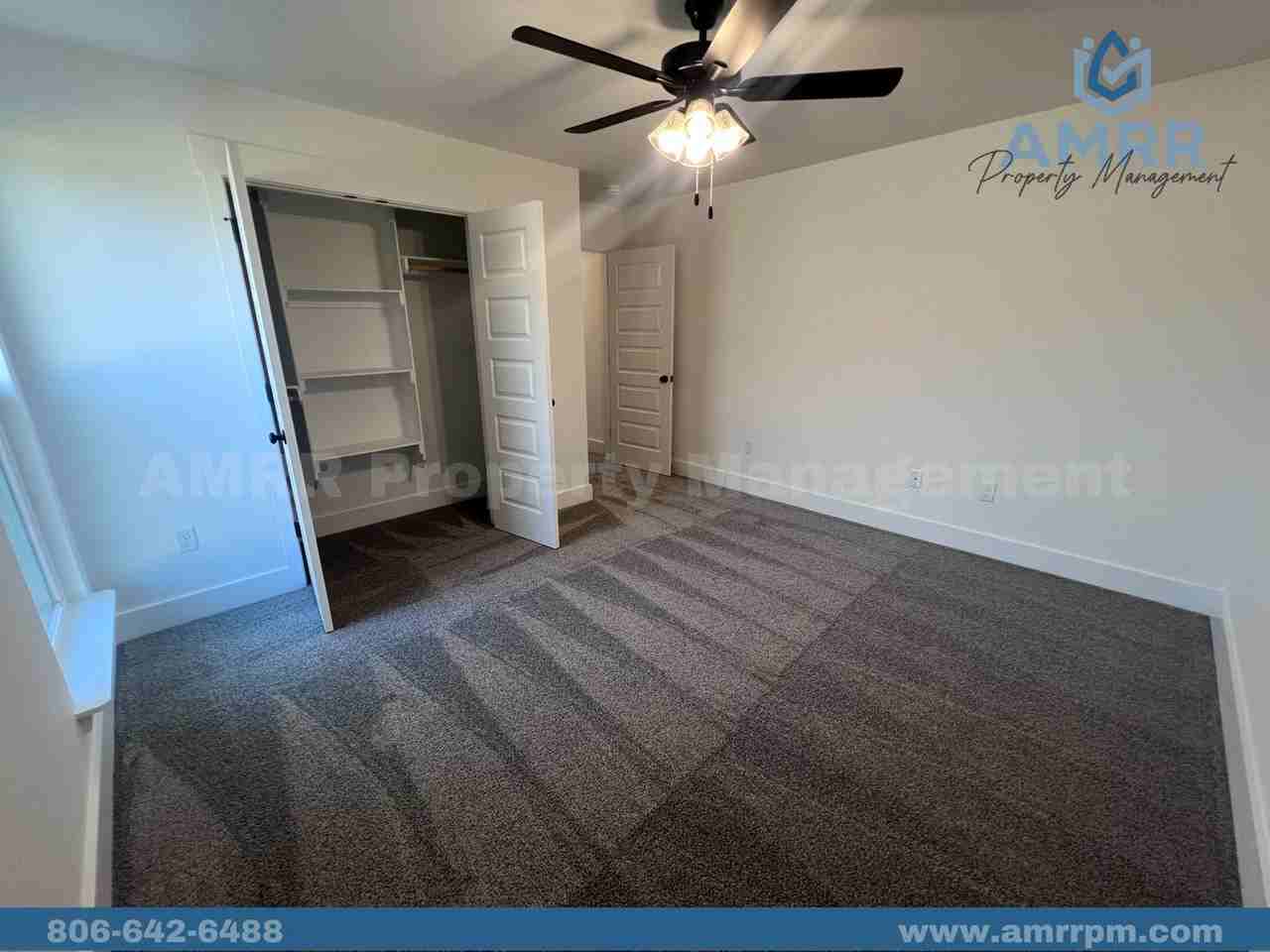 337 E Greystone Sq - Photo 3 of 38