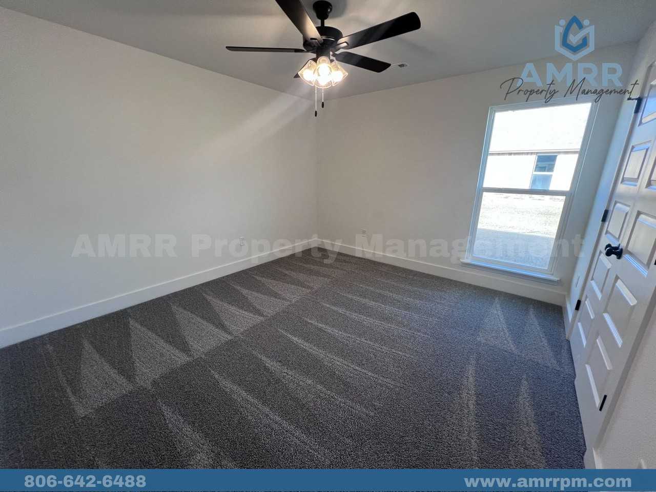 337 E Greystone Sq - Photo 4 of 38
