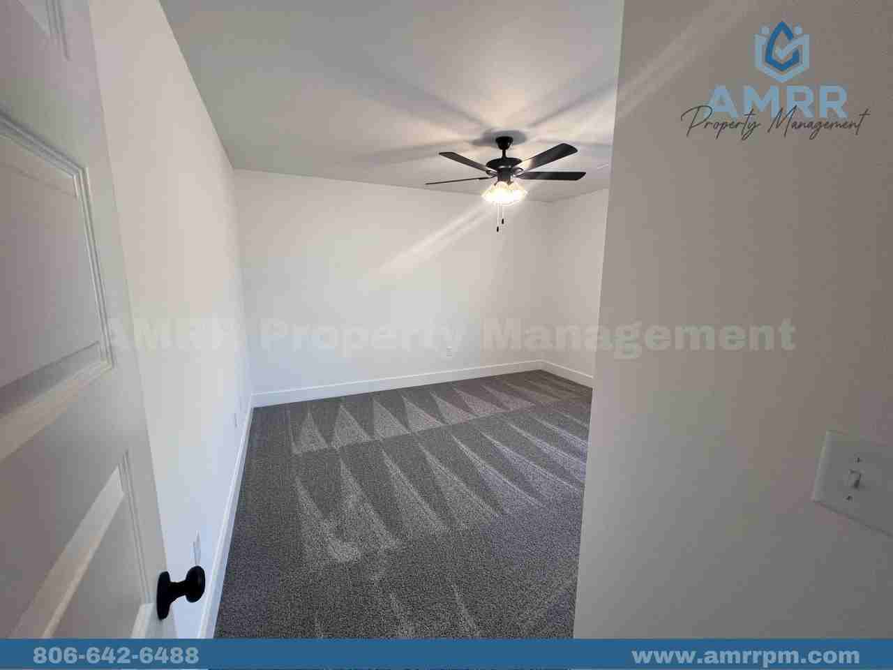 337 E Greystone Sq - Photo 5 of 38