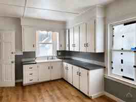 featured image of 18 Summer St
