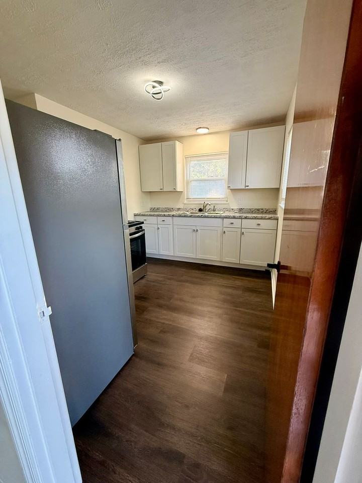 2640 Aerial Ave - Photo 5 of 11