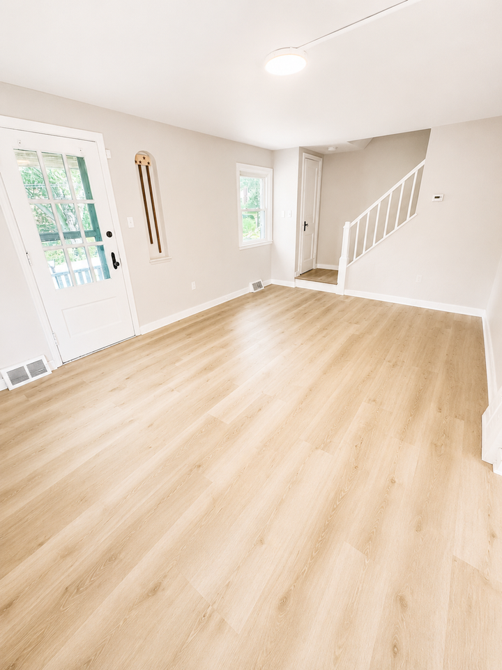352 Orin St - Photo 2 of 35