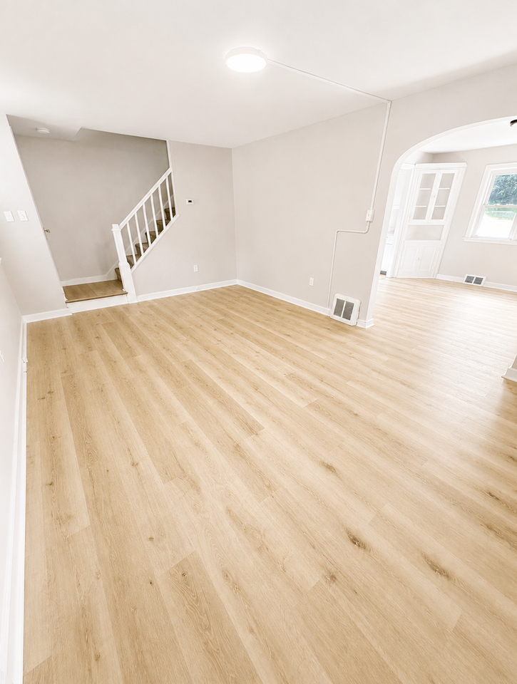 352 Orin St - Photo 3 of 35