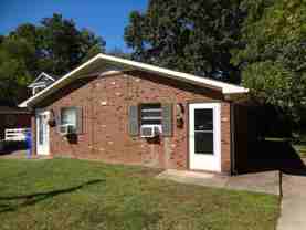 215 N Graham St - Photo 1 of 1