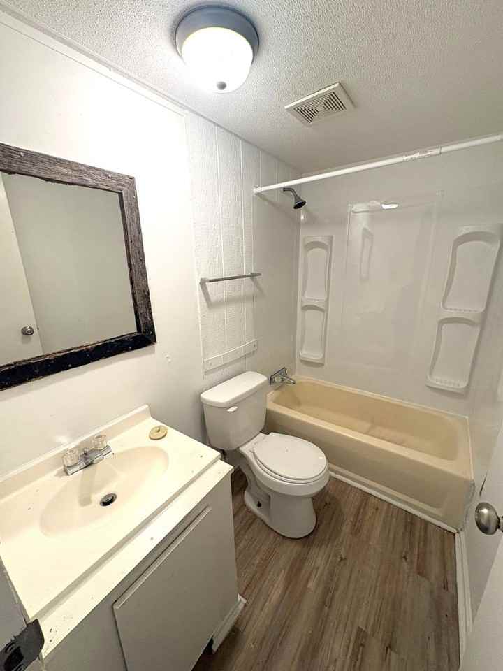2071 Sugar Creek Rd - Photo 7 of 7