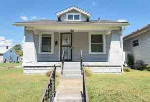 101 E Garrett St - Photo 1 of 1