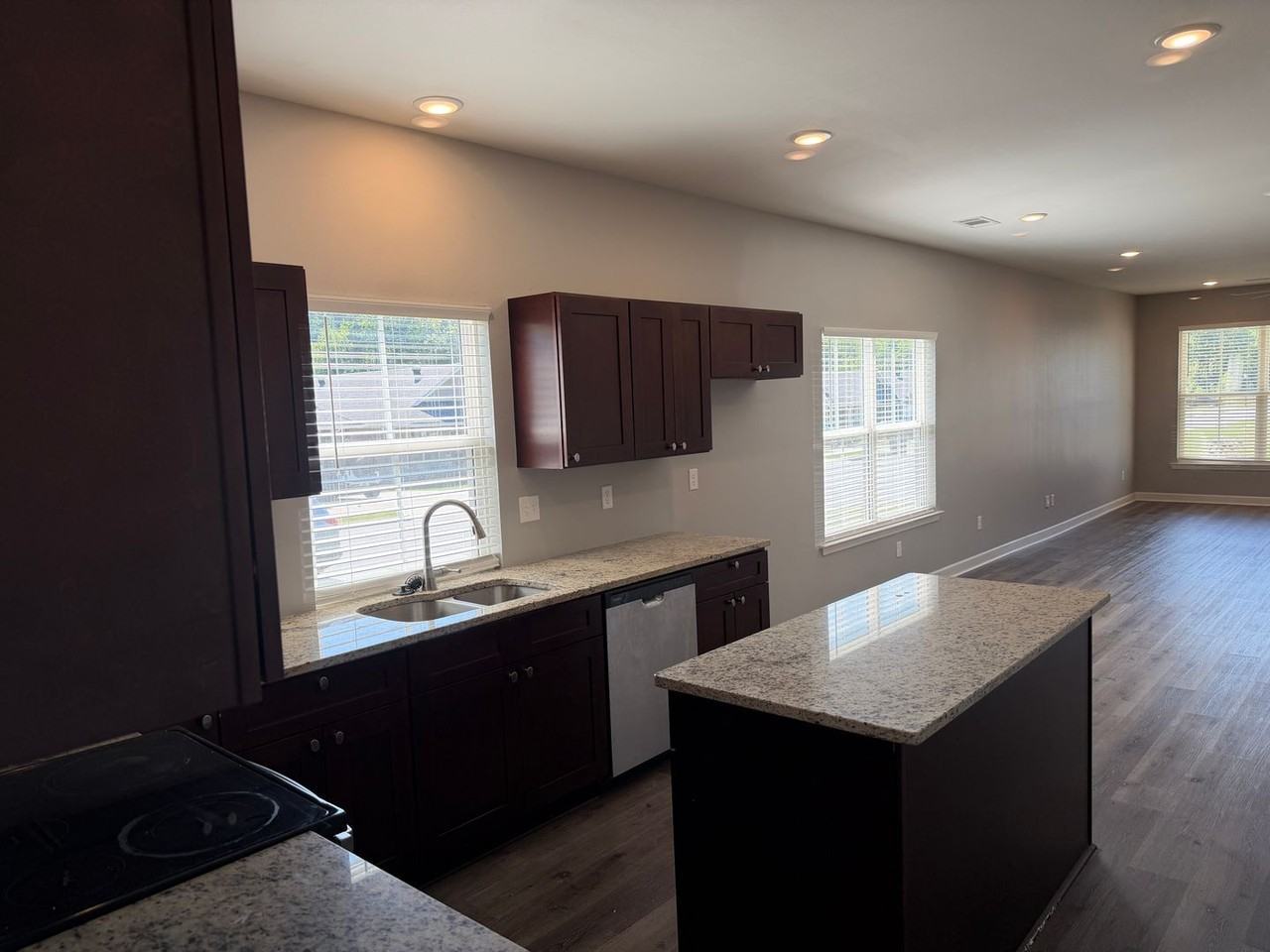 55 Wolfsbridge Loop - Photo 4 of 15