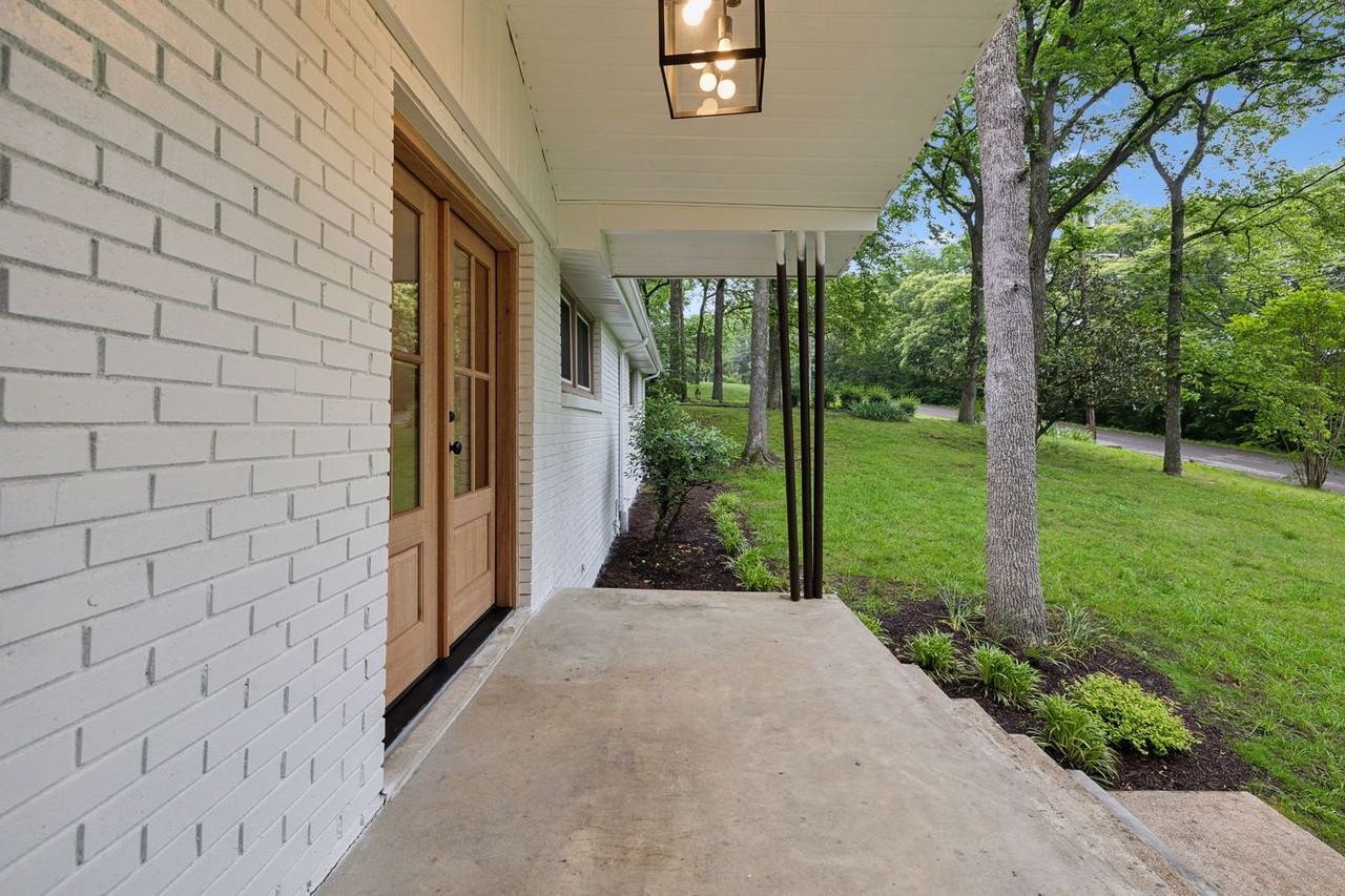 909 Plateau Pkwy - Photo 4 of 24
