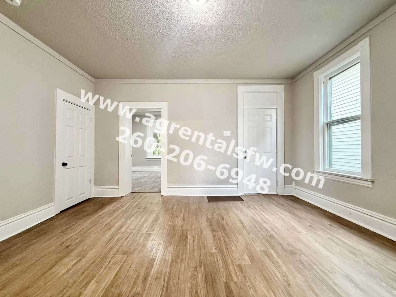 432 W Butler St - Photo 5 of 15