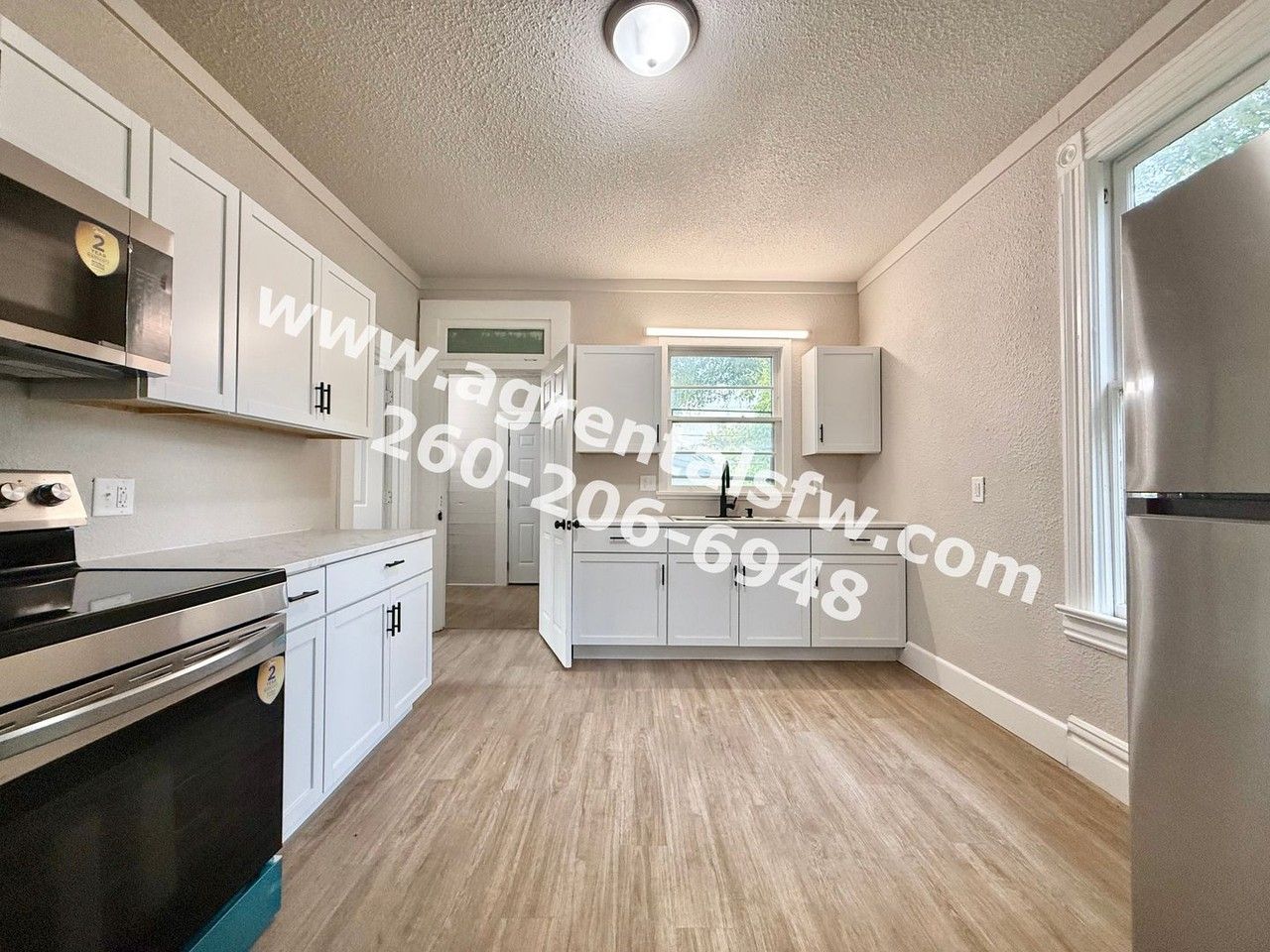432 W Butler St - Photo 7 of 15
